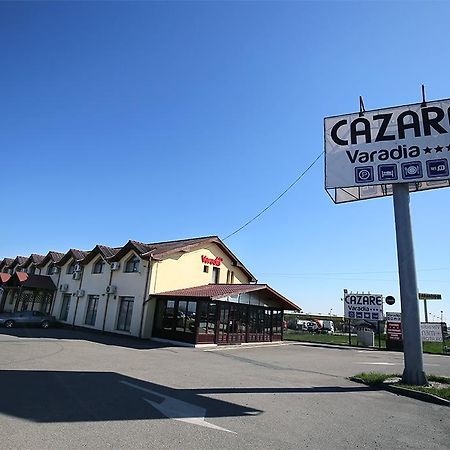 Pension Varadia Орадя Екстер'єр фото